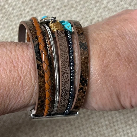 Bracelet, Turquoise& Brown, 7.5”x 1”, NIP, magnetic closure, Unisex, multi strap - Picture 7 of 8